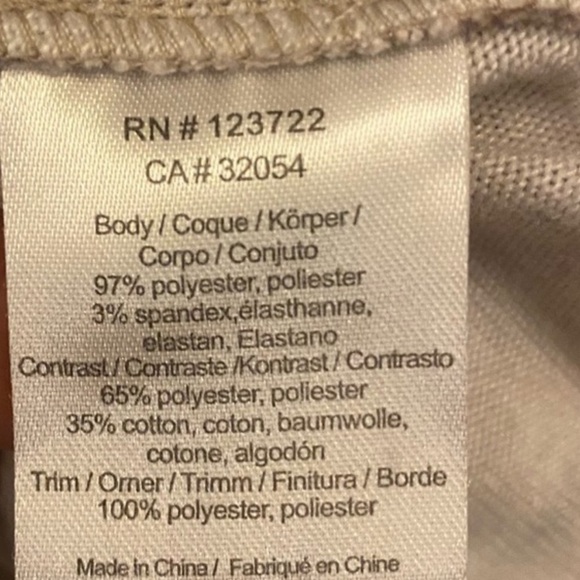 Anthropologie| One September feather sequin crocheted top Sz Medium - Picture 3 of 3